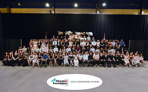 A EF Recipients DSC_1917 6x4 w logo.jpg