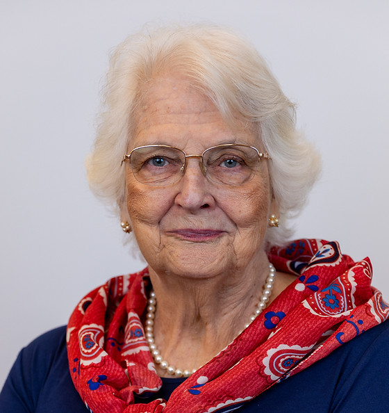 Kay White.jpg