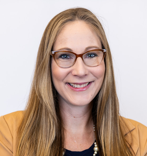 Erin McAlear.jpg